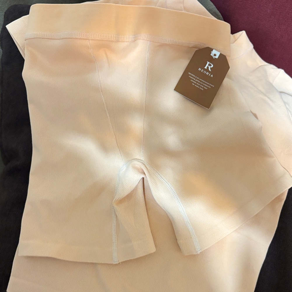 ReoRia Beige High-Waist Shaping Shorts